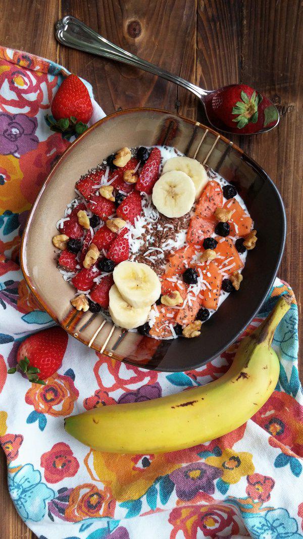 Greek yogurt and cottage cheese bowl